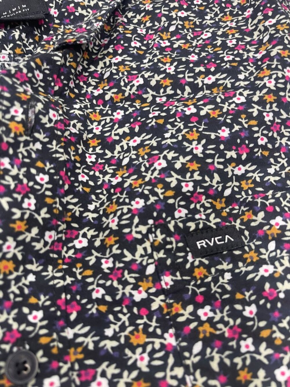 RVCA Floral Short Sleeve Button Up Shirt Men's Medium Regular Fit - Picture 4 of 6
